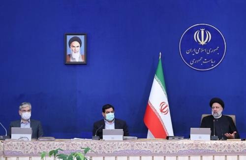 دولت بخشنامه اجرائی تحویل مواد اولیه قیر به دستگاهها را تصویب کرد