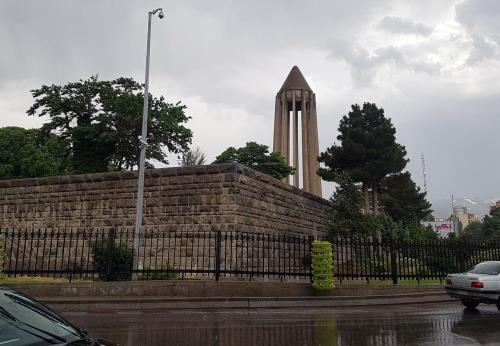 هواشناسی از بارش پراکنده باران در استان همدان آگاهی داد